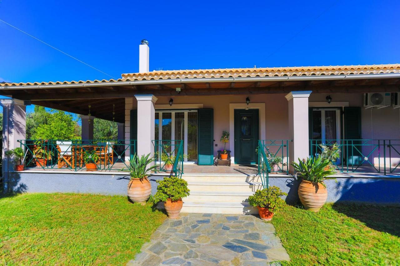 Villa Chrisdina Nymfai Exterior foto